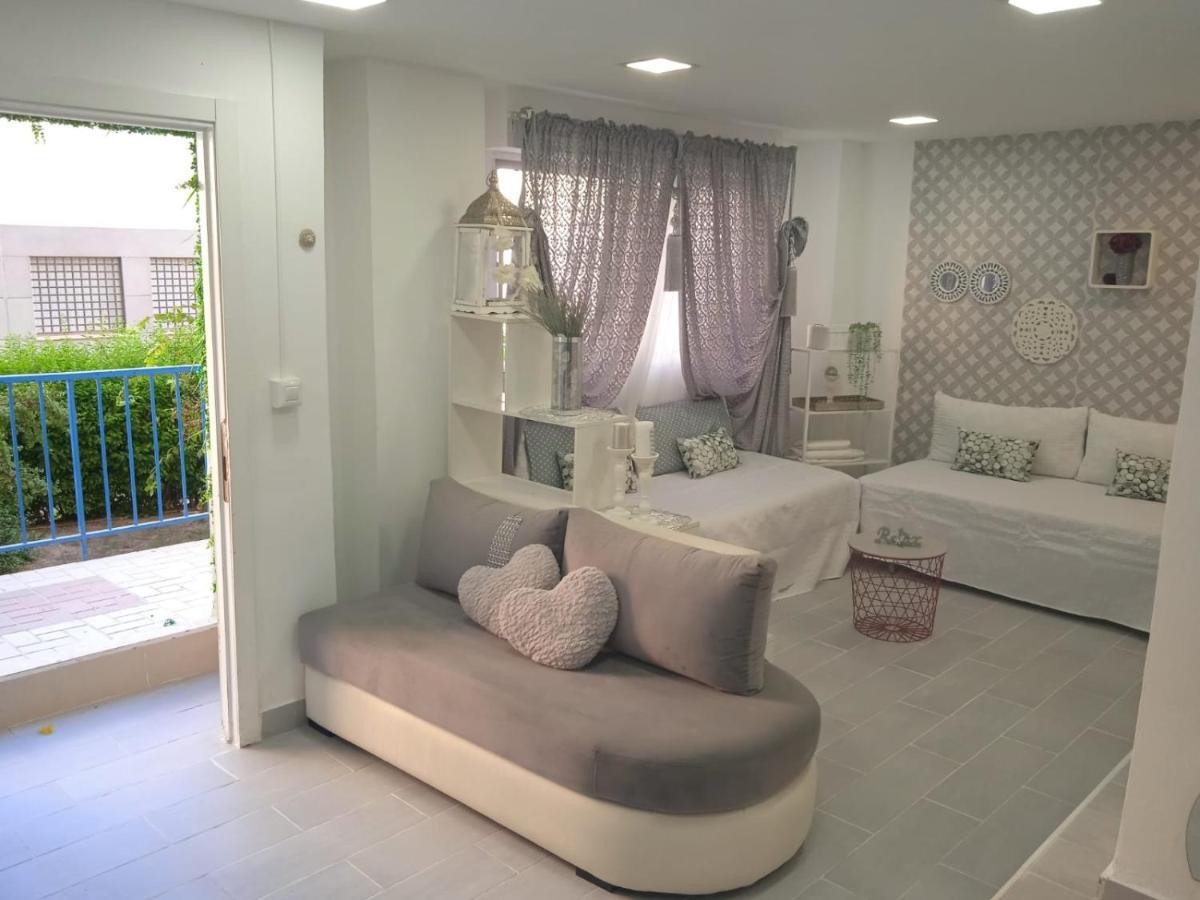 Loft en Nueva Malaga Lägenhet Exteriör bild